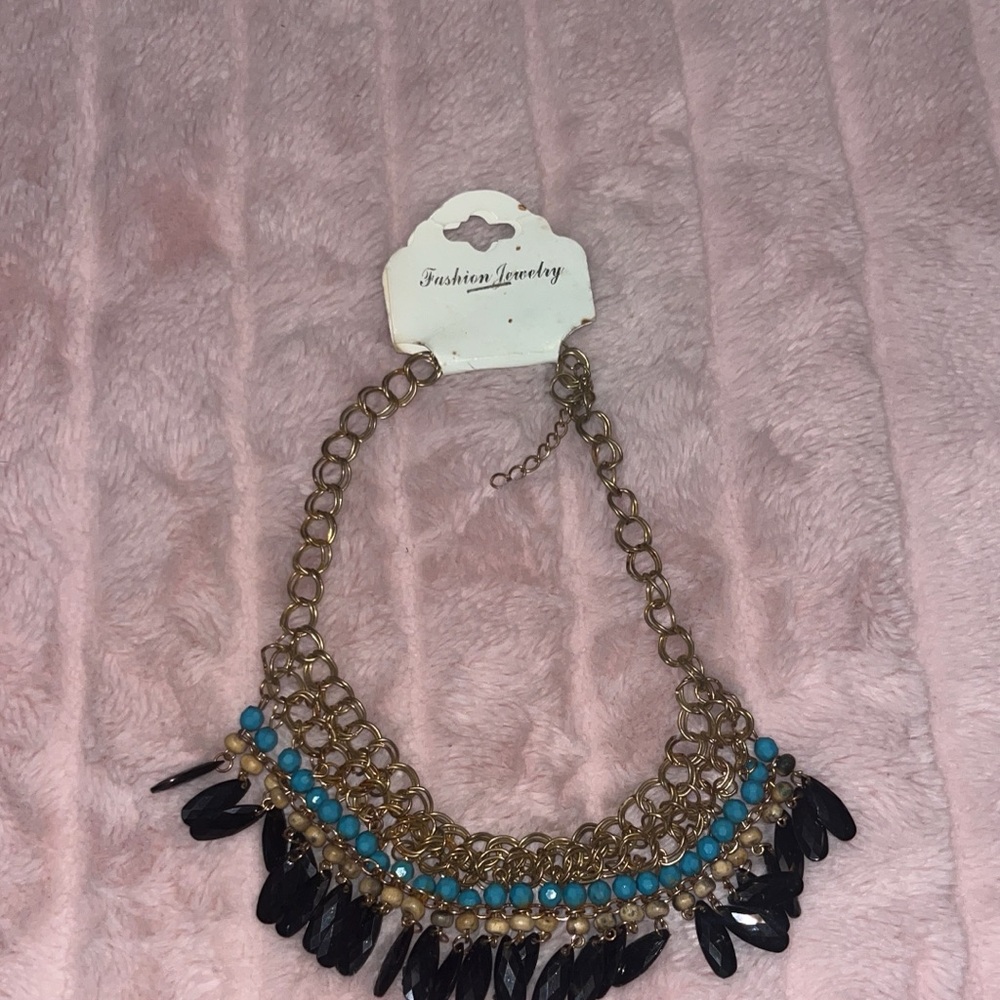 Fashion Jewelry Gold and Black Necklace